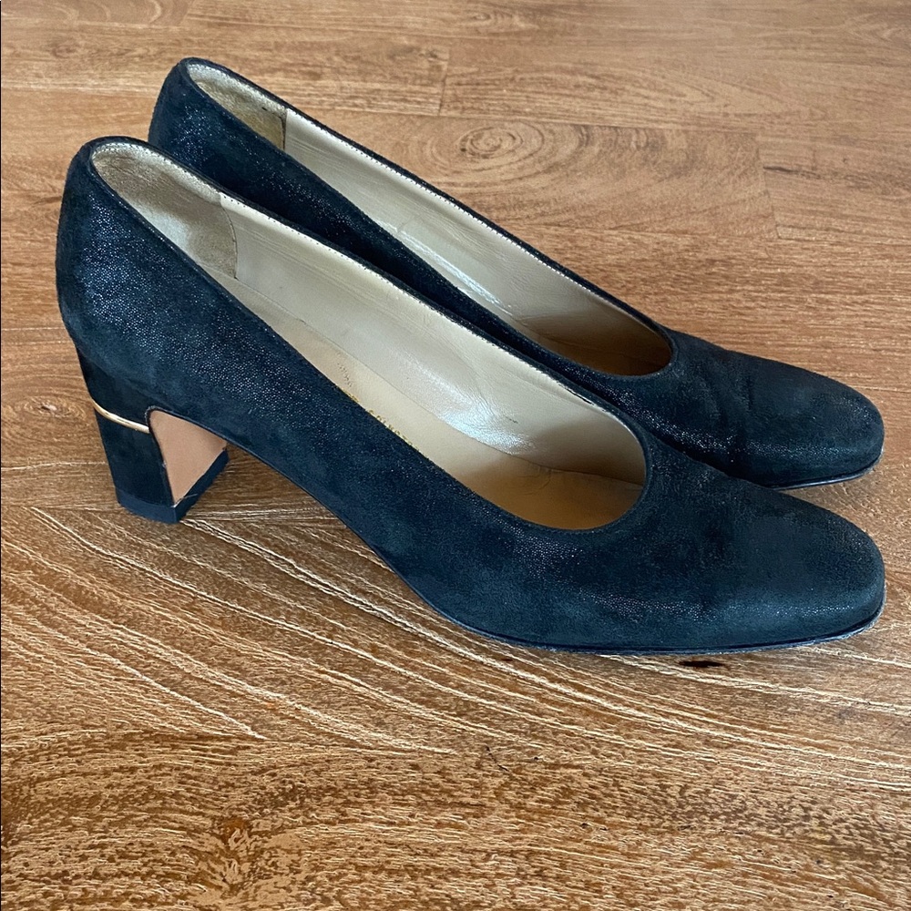 Salvatore Ferragamo heels - Picture 11 of 13